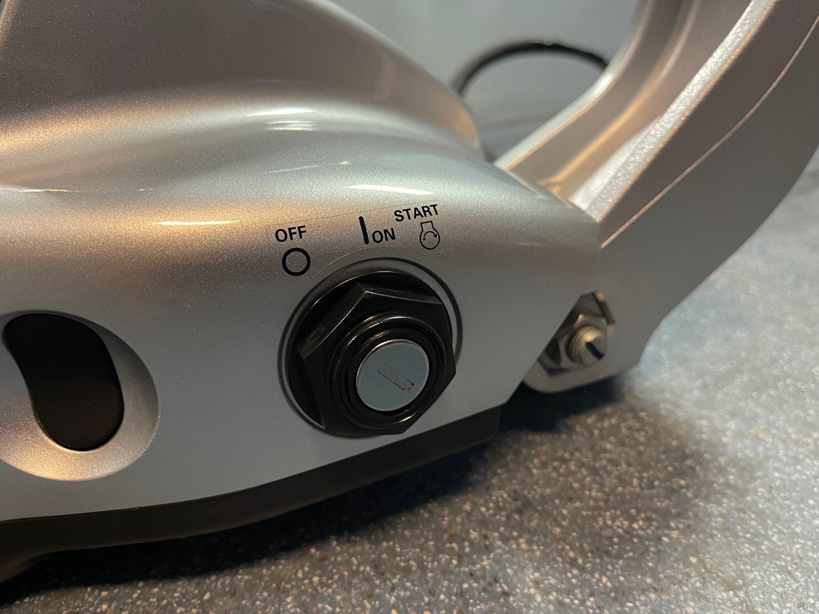 Honda Tiller Handle With Trolling Function for 60 HP Outboard Motors