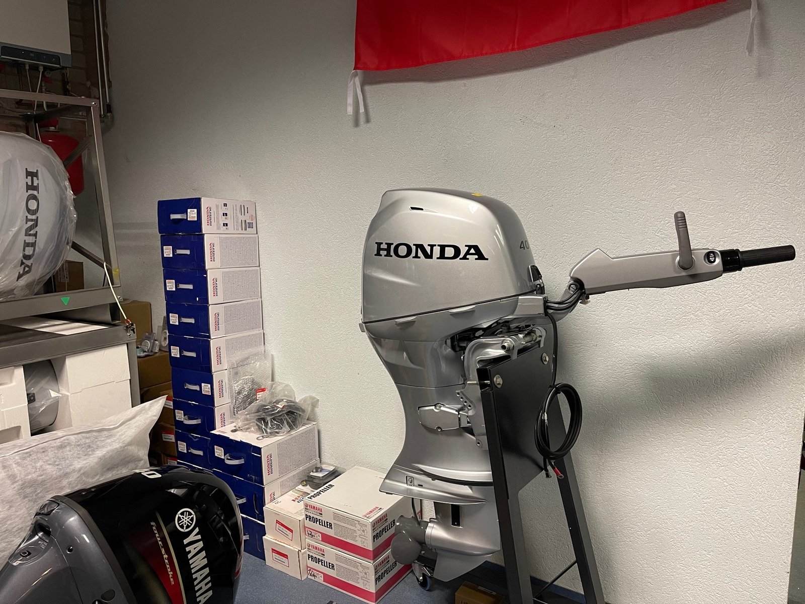 Honda BF40 LRTZ 40 HP Longshaft Outboard Motor with Tiller Handle
