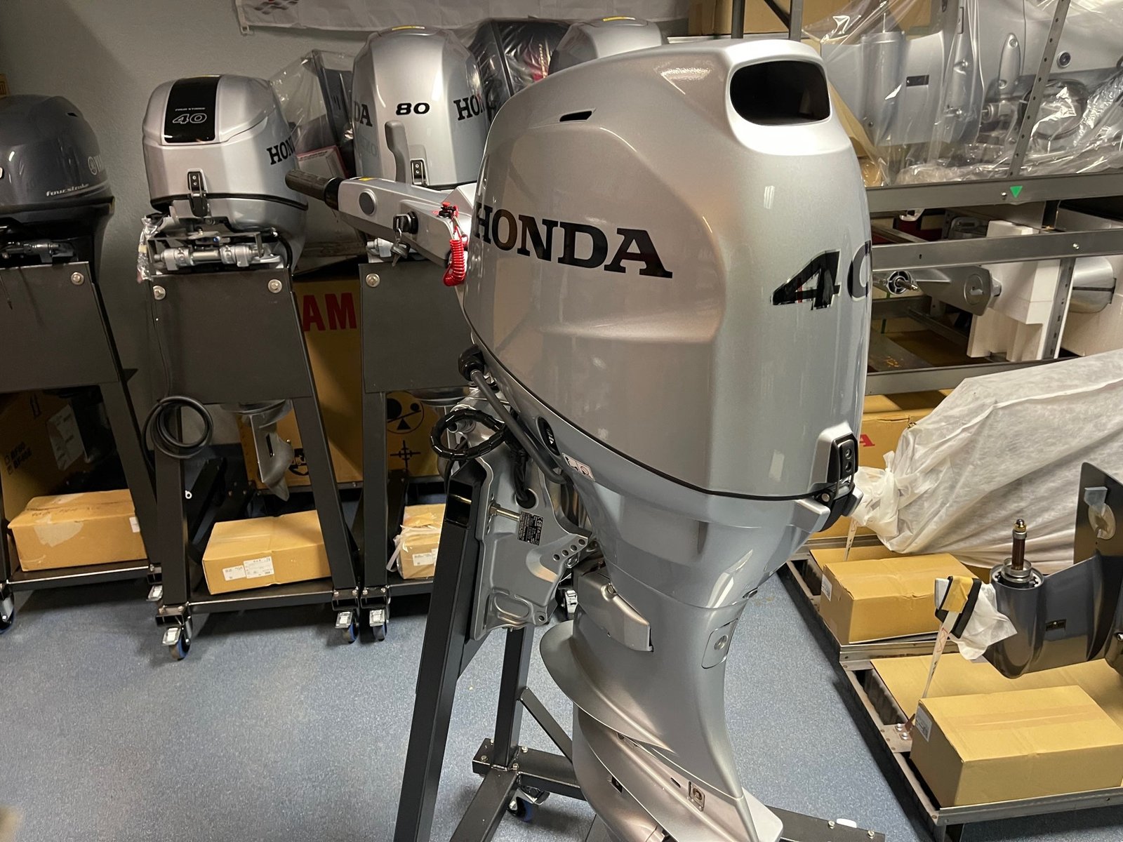 Honda BF40 LRTZ 40 HP Longshaft Outboard Motor with Tiller Handle