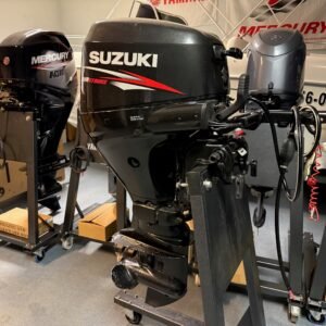 Suzuki DF25 4-Stroke Outboard Motor 25hp Short Shaft Tiller