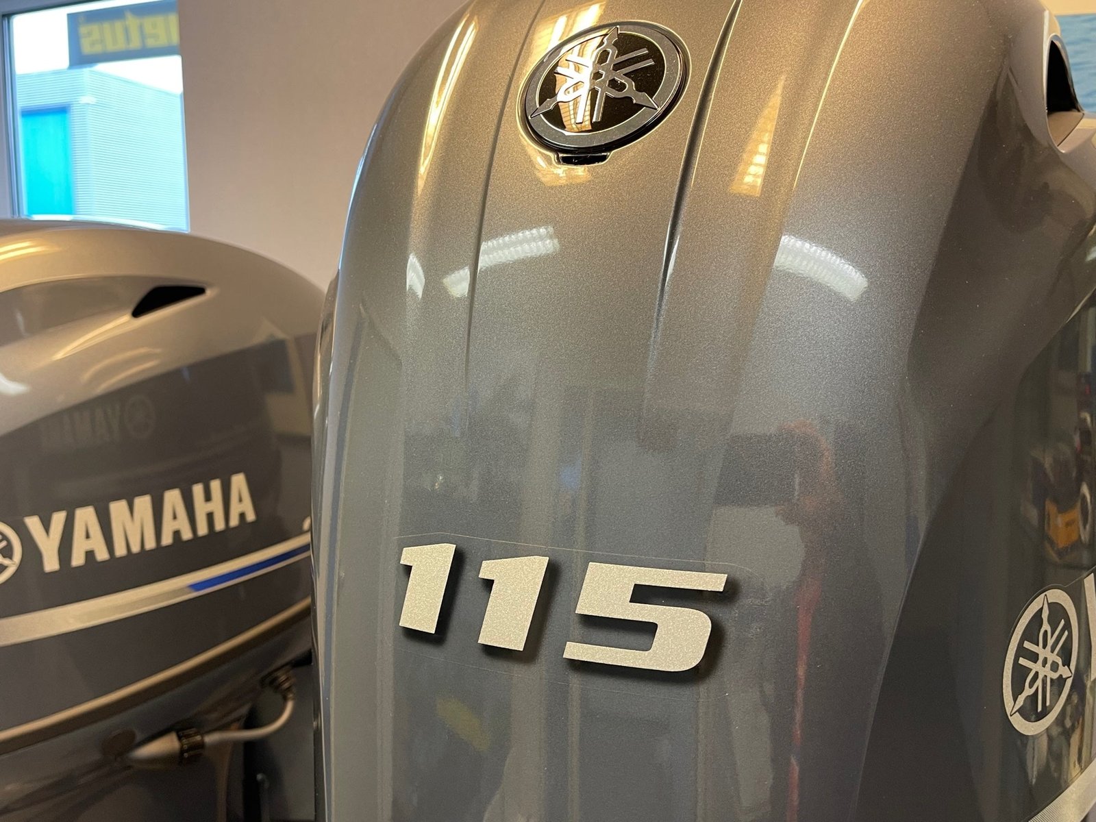 Yamaha F115 LB 115 HP Longtail Outboard Motor with Tiller Handle Trolling