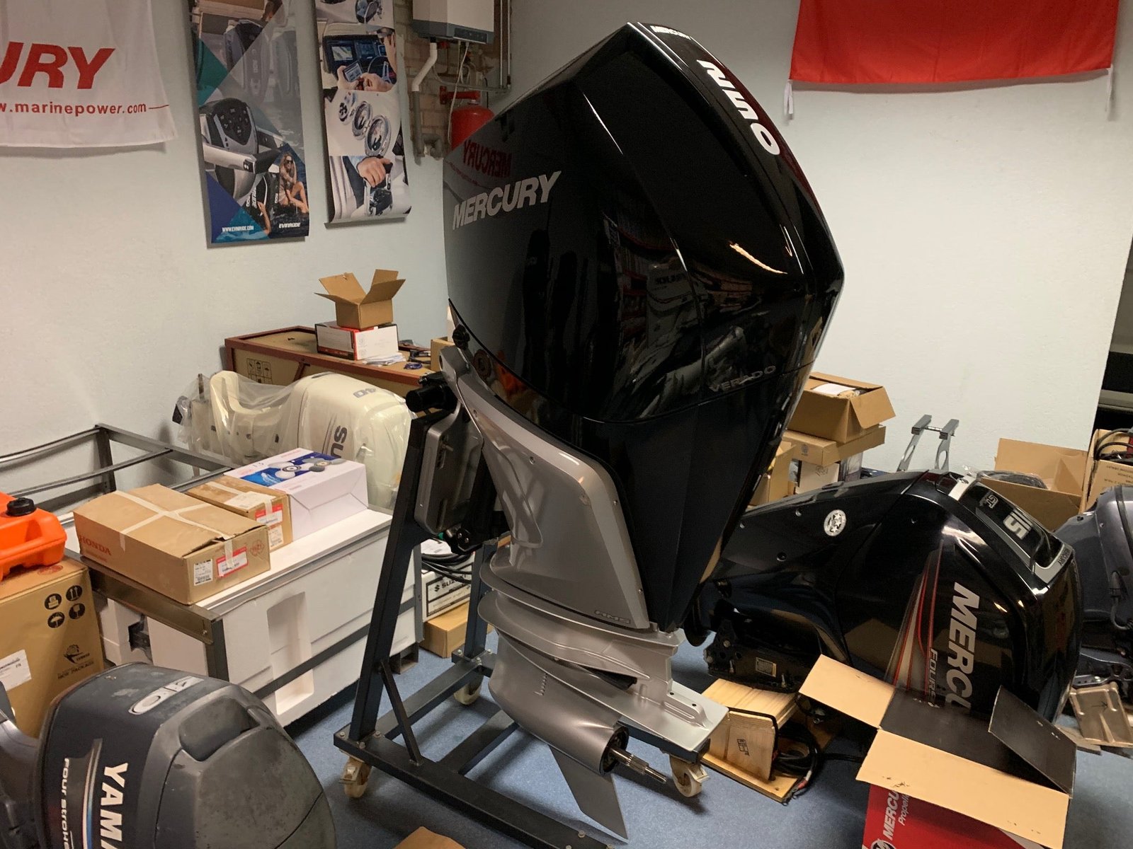 Mercury Verado 250 F250 DS XL V8 Outboard Motor 4600cc Extra Long Shaft